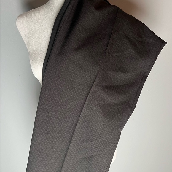 Men’s Haggar dress pants - Size 42/29 - Gently worn - Picture 5 of 10